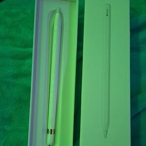 Apple Pencil - White
